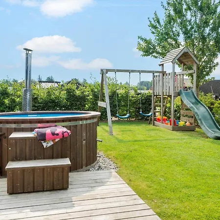 30449-odder-strandvaenget-29 Semesterbostad *